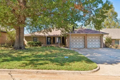 3713 Rolling Lane Cir, Midwest City, OK 73110