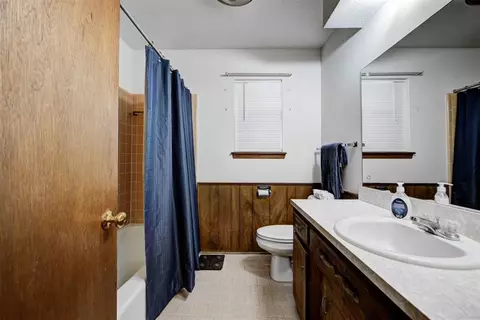 Bath - 3728 N Bryan Ave, Bethany, OK 73008 photo 4 of 5