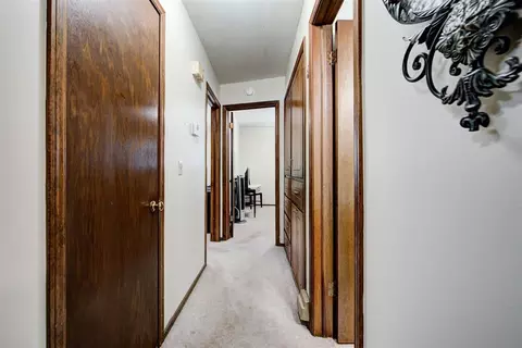 Entry Way - 3728 N Bryan Ave, Bethany, OK 73008 photo 2 of 2