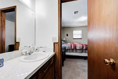 Bath - 3728 N Bryan Ave, Bethany, OK 73008 photo 3 of 5