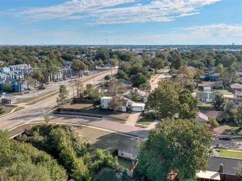 View/Area - 103 Willoway Dr, Norman, OK 73072 photo 5 of 7