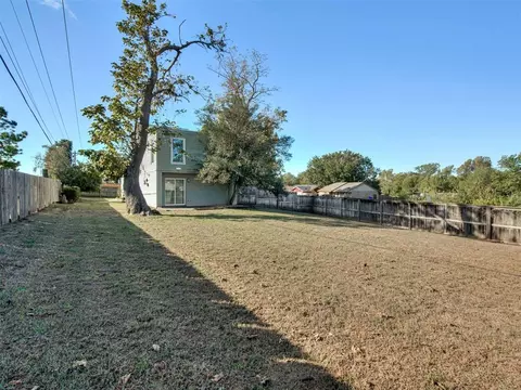 Exterior - 103 Willoway Dr, Norman, OK 73072 photo 10 of 10