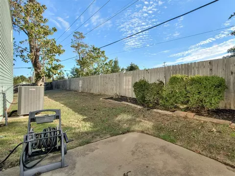 Exterior - 103 Willoway Dr, Norman, OK 73072 photo 4 of 10