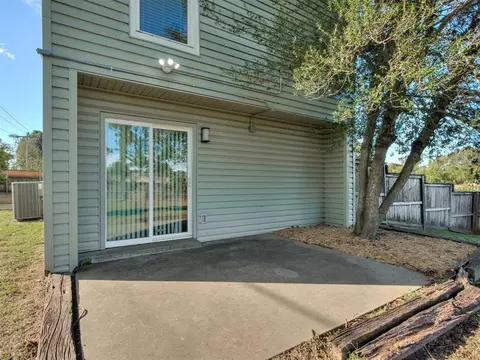 Exterior - 103 Willoway Dr, Norman, OK 73072 photo 7 of 10