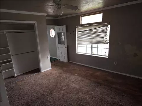 Bedroom - 223 S Oak St, Apache, OK 73006 photo 4 of 4