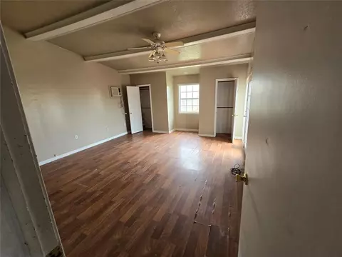 Bedroom - 223 S Oak St, Apache, OK 73006 photo 2 of 4