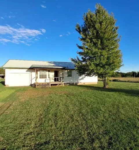108162 N 3750 Rd, Okemah, OK 74859