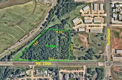 6701 NE 10th St, Midwest City, OK 73110
