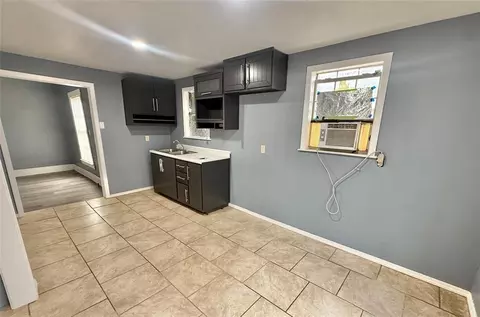 Other - 207 E Liveoak St, Altus, OK 73521 photo 3 of 5