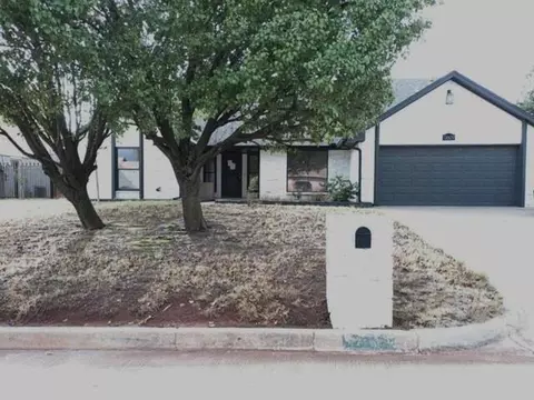 13609 Inverness Ave, Oklahoma City, OK 73120