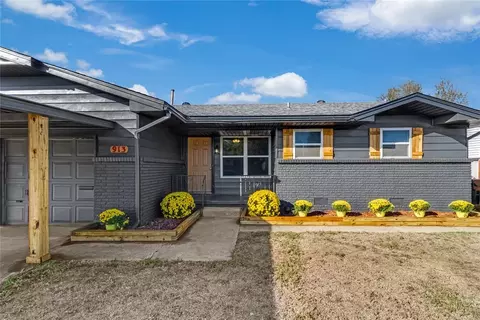 913 Holoway Dr, Oklahoma City, OK 73110
