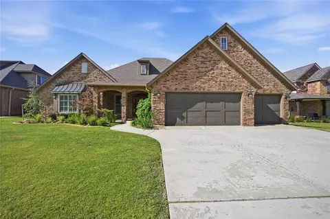 13101 Blue Canyon Cir, Oklahoma City, OK 73142