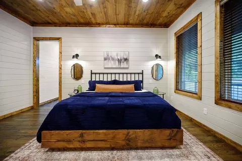 Bedroom - 118 Plane Tree Trl, Broken Bow, OK 74728 photo 4 of 9