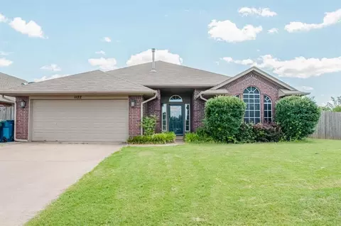 1122 Dustin Dr, Edmond, OK 73003