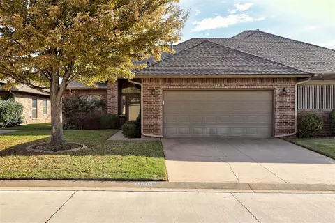 16016 Vintage Ct, Edmond, OK 73013