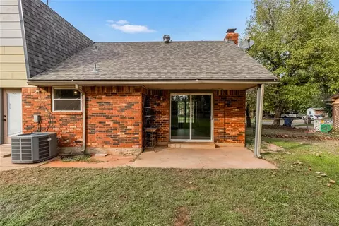 Other - 324 E Carson Ln, Mustang, OK 73064 photo 5 of 5