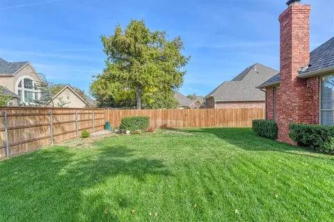 Exterior - 1016 Hearthstone, Norman, OK 73072 photo 4 of 4