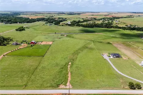 0000 E Arapaho Rd, Weatherford, OK 73096