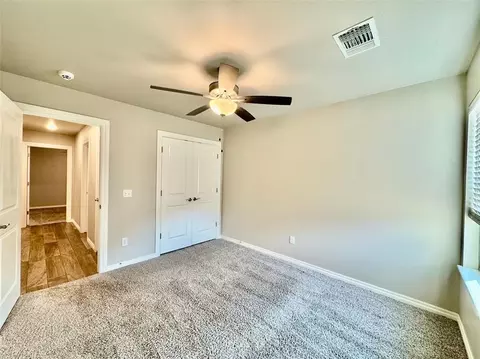 Bedroom - 1604 NE 33rd Ter, Moore, OK 73160 photo 6 of 8