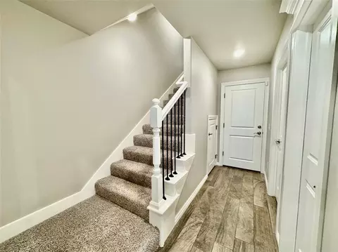 Entry Way - 1604 NE 33rd Ter, Moore, OK 73160 photo 4 of 4