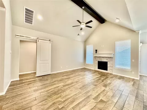 Living - 1604 NE 33rd Ter, Moore, OK 73160 photo 3 of 9