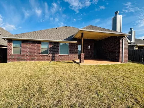 Other - 1604 NE 33rd Ter, Moore, OK 73160 photo 8 of 8