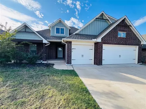 Exterior - 1604 NE 33rd Ter, Moore, OK 73160 photo 2 of 2
