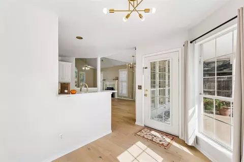 Entry Way - 5116 Ladbrook St, Norman, OK 73072 photo 2 of 3