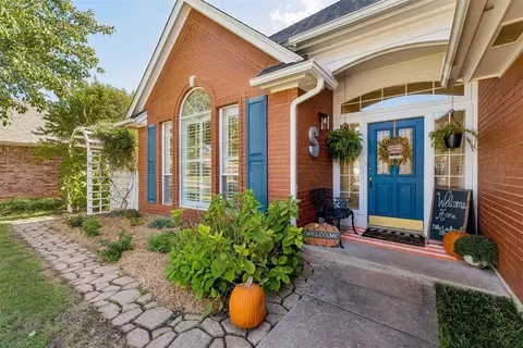 Exterior - 5116 Ladbrook St, Norman, OK 73072 photo 3 of 8