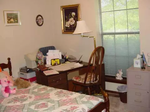 207 Cedar Springs Dr, Tuttle, OK 73089 photo 9