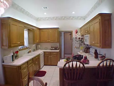 5809 Mcmillan, Tuttle, OK 73089 photo 4