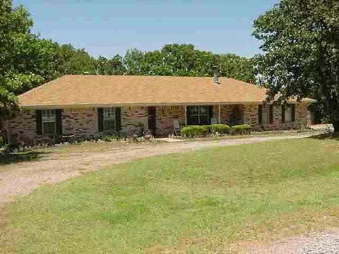 8 Russell Rd, Mcloud, OK 74851 photo 1