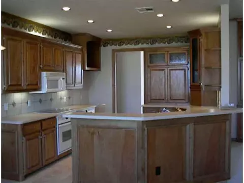 1833 Apache Trl, Edmond, OK 73003 photo 4