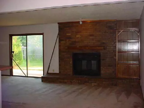 312 Clermont, Edmond, OK 73003 photo 2