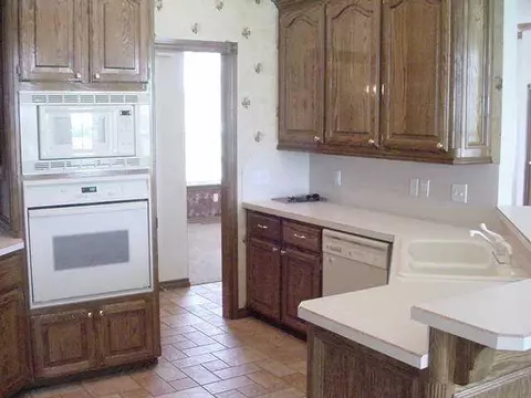 7903 Austrian Ln, Tuttle, OK 73089 photo 8