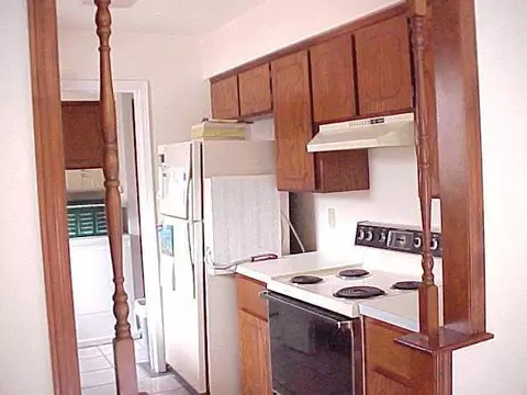 3421 Pathway, Norman, OK 73072 photo 2