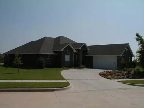 3805 Buckingham Dr, Norman, OK 73072 photo 8