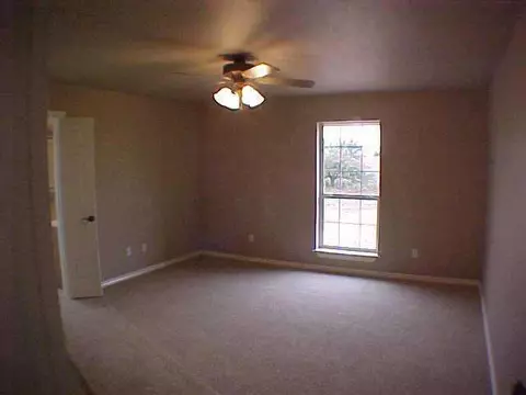 11 S Czech Hall Rd, Tuttle, OK 73089 photo 5