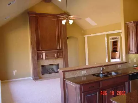 3124 Shortgrass Rd, Edmond, OK 73003 photo 2