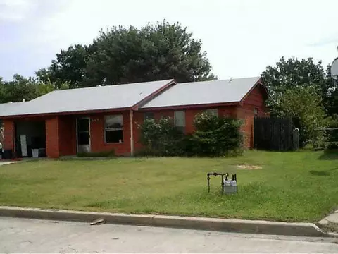 205 Edd Dr, Tecumseh, OK 74873 photo 1