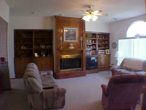 4209 Mesa Dr, Tuttle, OK 73089 photo 2