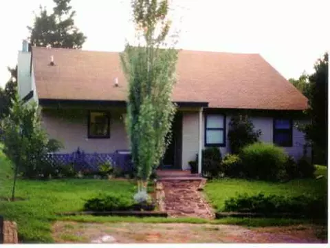 9901 Danielson Dr, Guthrie, OK 73044 photo 1