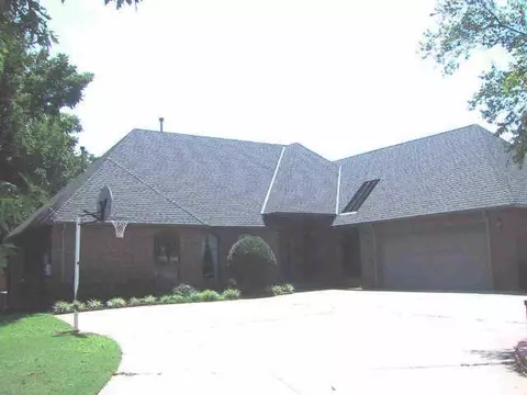 2012 Faircloud Dr, Edmond, OK 73034 photo 1
