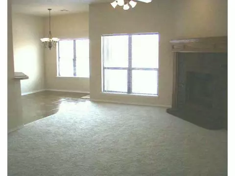 517 Nathan Ln, Moore, OK 73160 photo 6