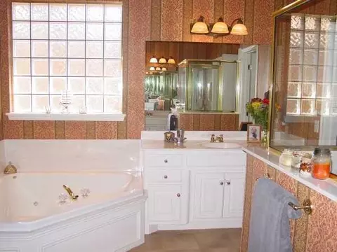 3701 River Downs Dr, Edmond, OK 73034 photo 9