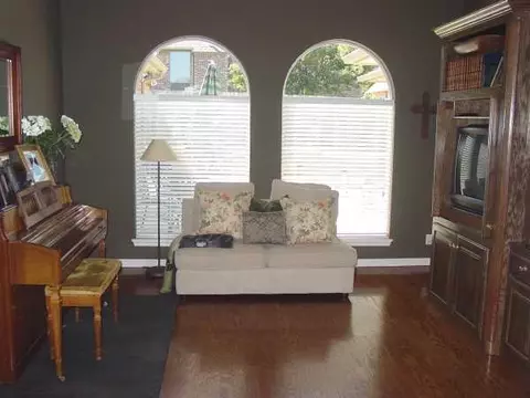 3701 River Downs Dr, Edmond, OK 73034 photo 3