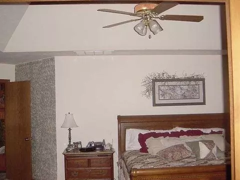 141 E Vail, Yukon, OK 73099 photo 4