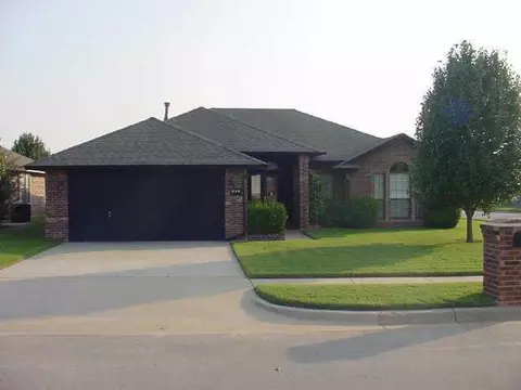 900 Goshawk, Norman, OK 73072 photo 1