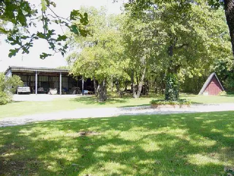 3480 E Waterloo Rd, Edmond, OK 73034 photo 4