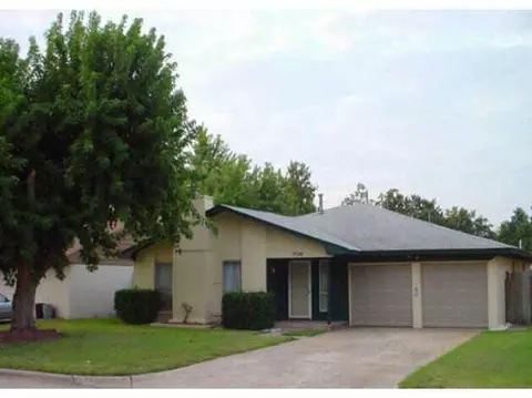 7724 NW 30 Ter, Bethany, OK 73008 photo 1